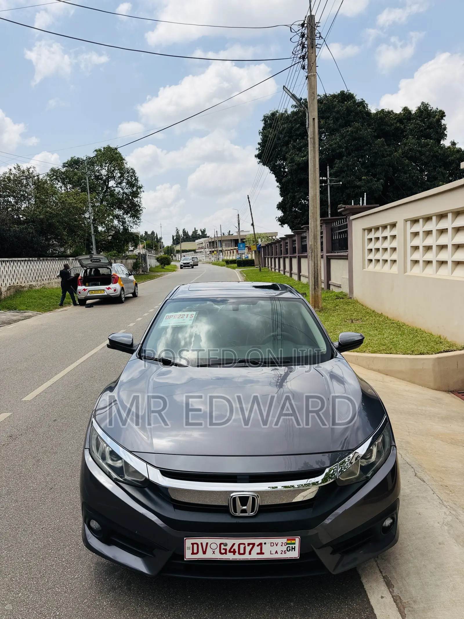 Honda Civic EX 4dr Sedan (2.0L 4cyl) 2017 Gray