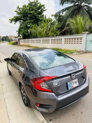 Honda Civic EX 4dr Sedan (2.0L 4cyl) 2017 Gray