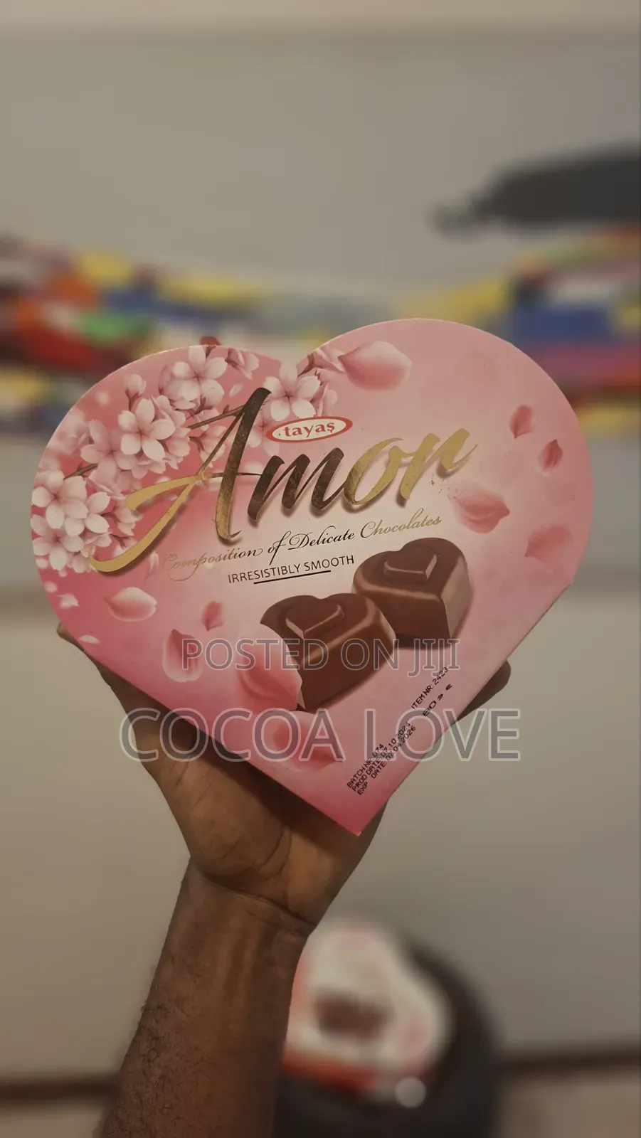 Amor Composition of Dedicated Chocolate