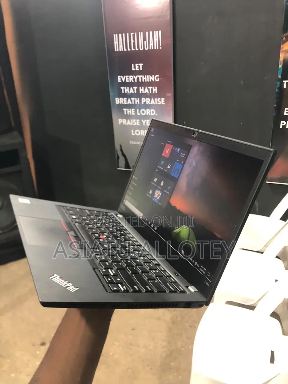 Laptop Lenovo ThinkPad T14 16GB Intel Core i7 HDD+SSD 256GB
