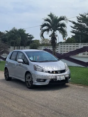 Honda Fit 2013 Silver