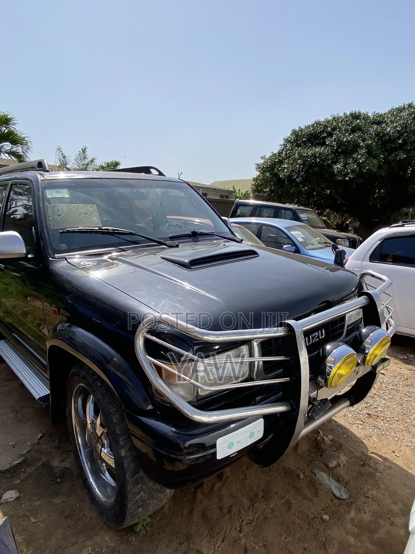 Isuzu Trooper 2002 Black