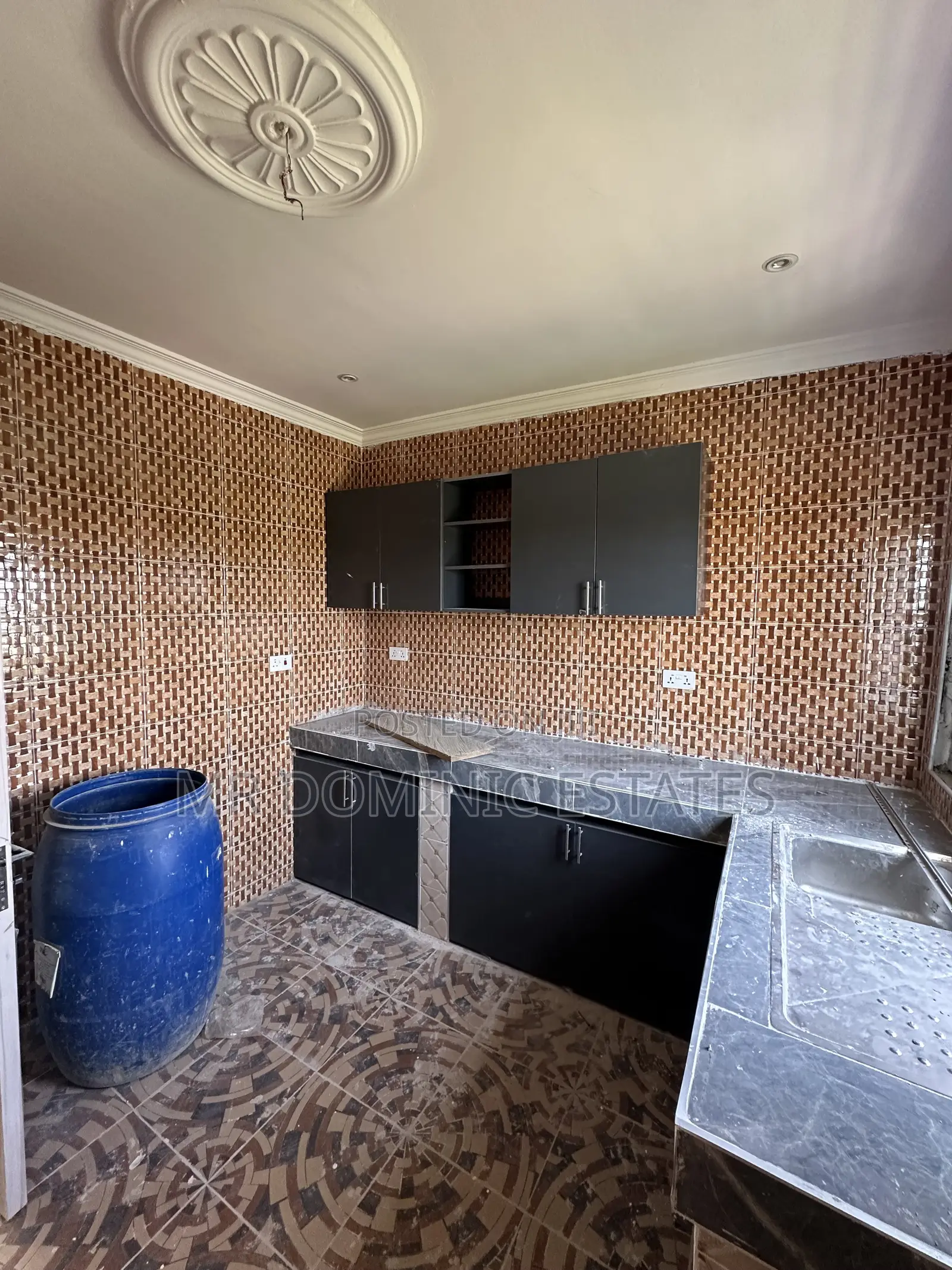 2bdrm Apartment in Mr Dominic Estate, Old Barrier for rent