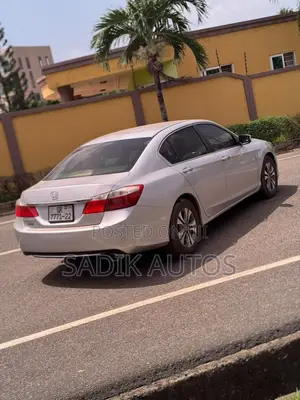 Honda Accord EX-L 4dr Sedan (2.4L 4cyl CVT) 2014 Pearl
