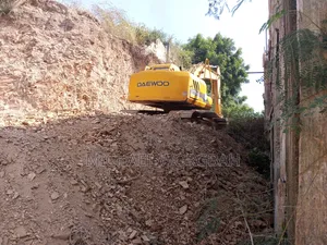Excavator for Sale