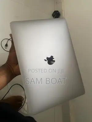 Laptop Apple MacBook Air 2019 16GB Intel Core i5 SSD 256GB