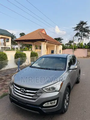 Hyundai Santa Fe 2016 Gray