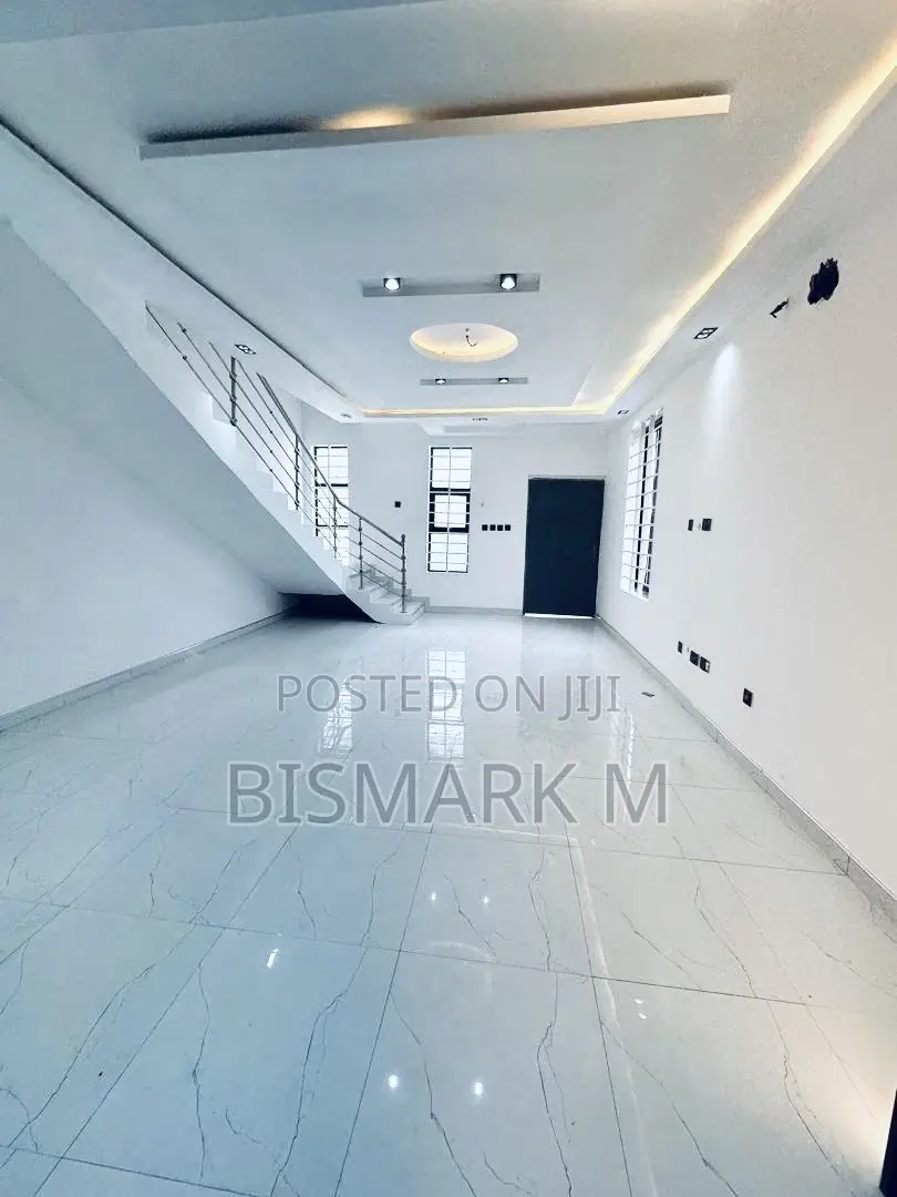 2bdrm House in Oyarifa for sale