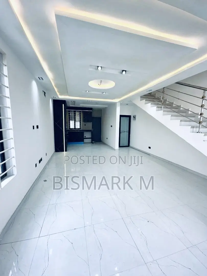 2bdrm House in Oyarifa for sale