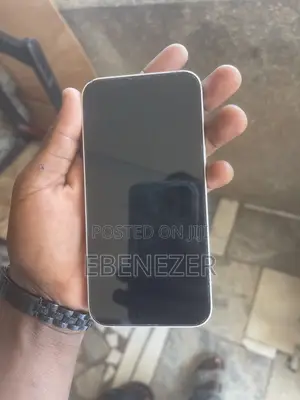 Apple iPhone 13 128 GB Pink