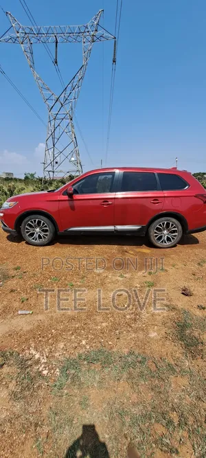 Mitsubishi Outlander SE FWD 2017 Red