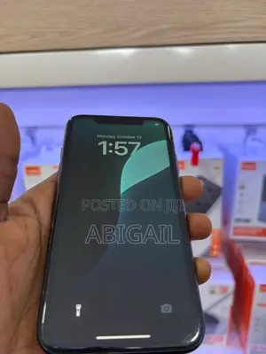 Apple iPhone XR 64 GB Black