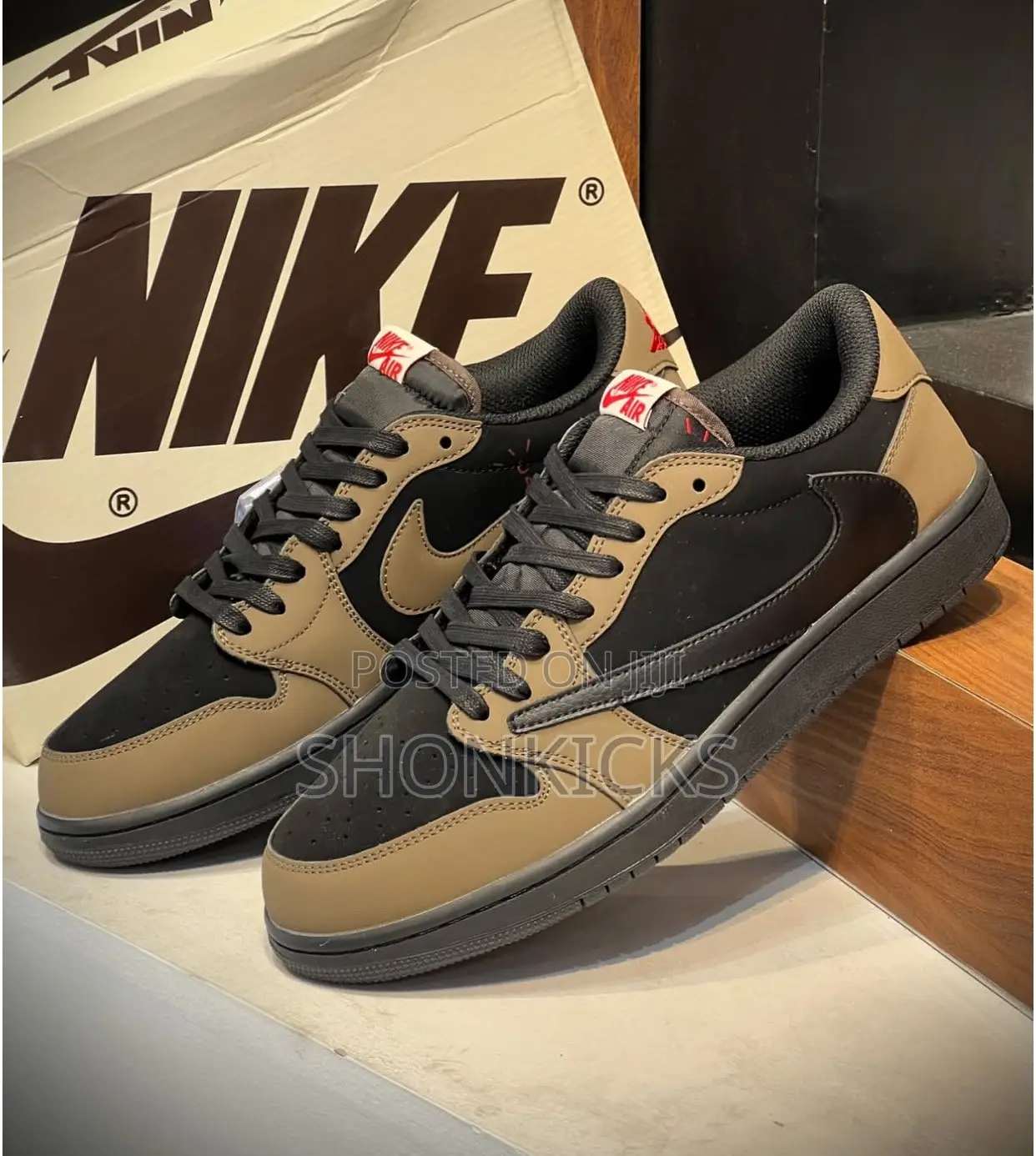 Jordan 1 Travis Scott- Brown/Black