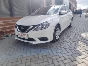 Nissan Sentra 2022 White