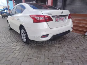 Nissan Sentra 2022 White