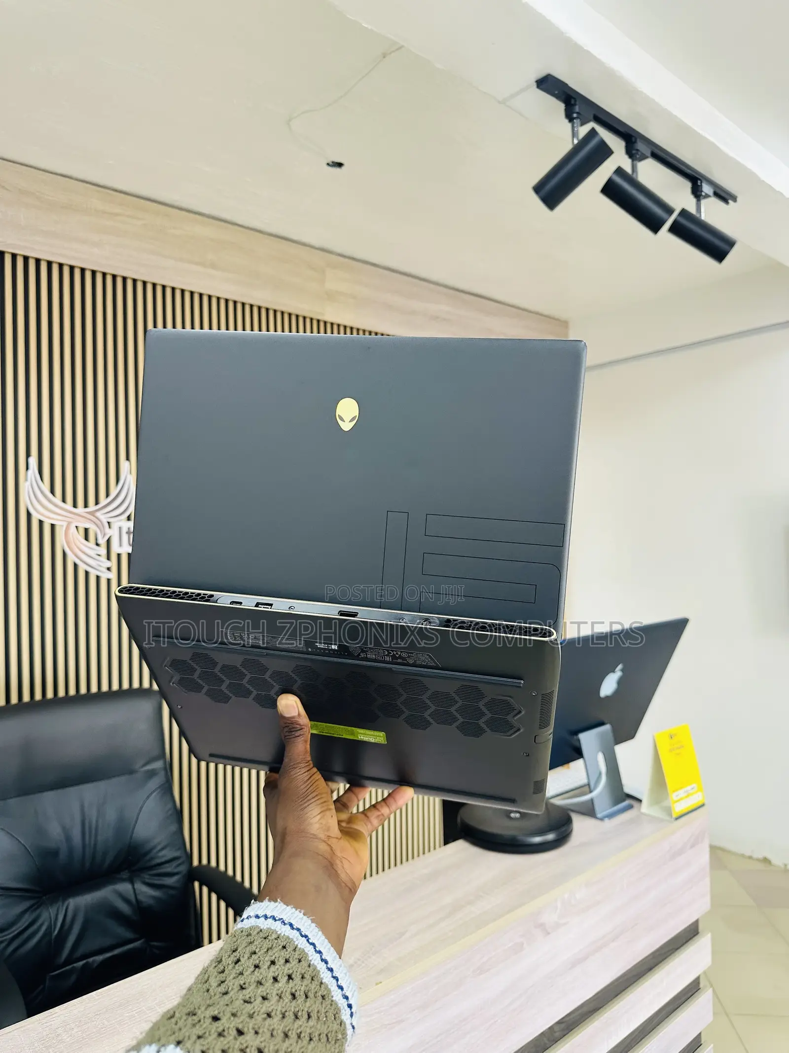 Laptop Alienware M15 R6 16GB Intel Core i7 SSD 1T