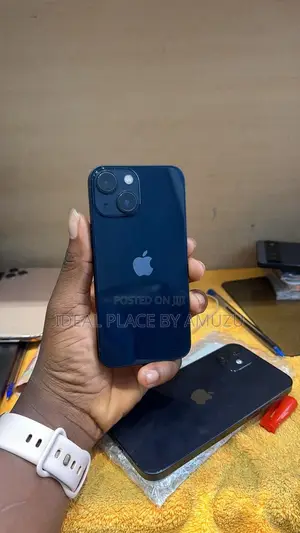 Apple iPhone 13 128 GB Black