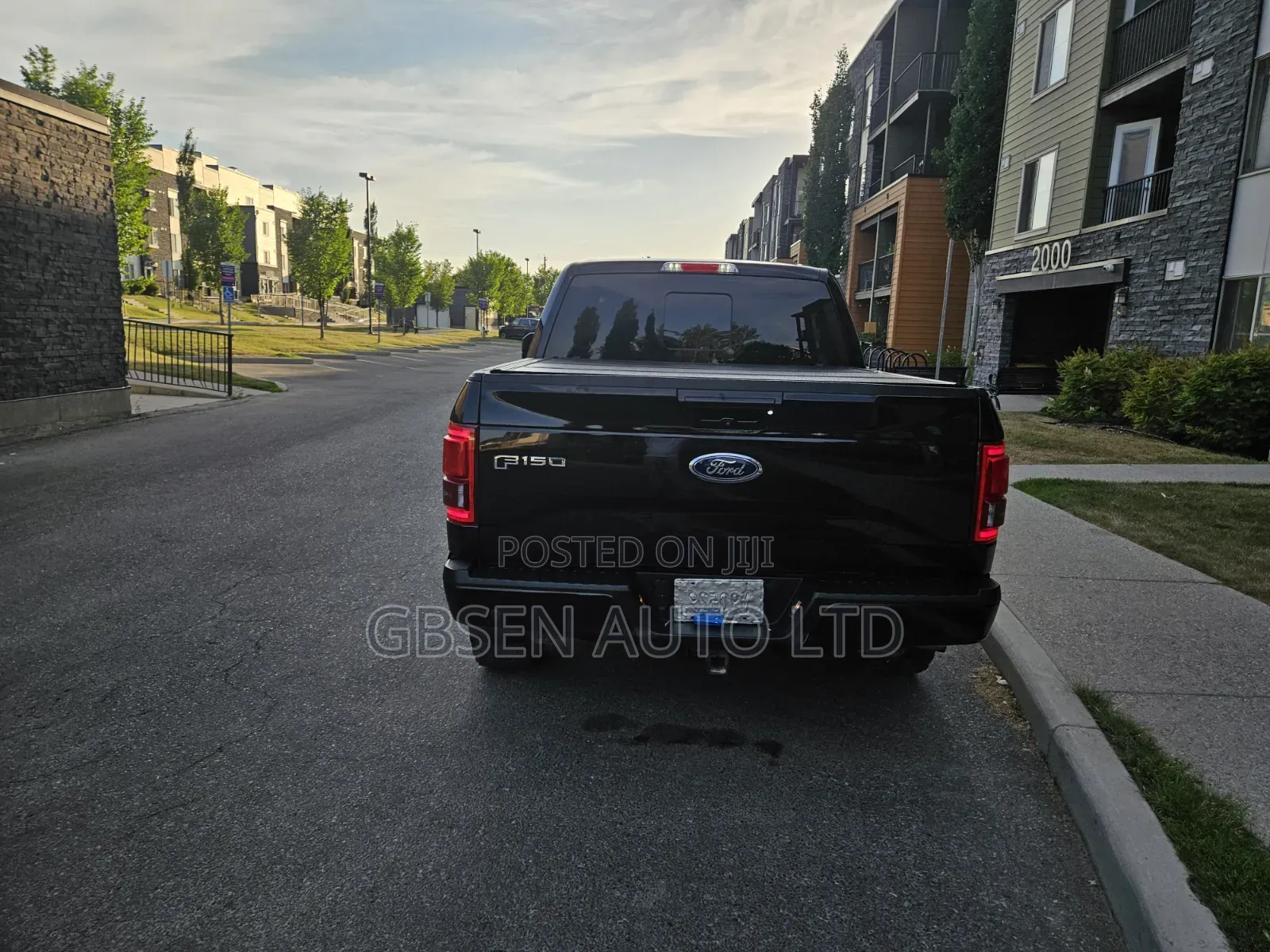 Ford F-150 Lariat 4x4 SuperCrew Cab Styleside 5.5 ft. box 145 in. WB
