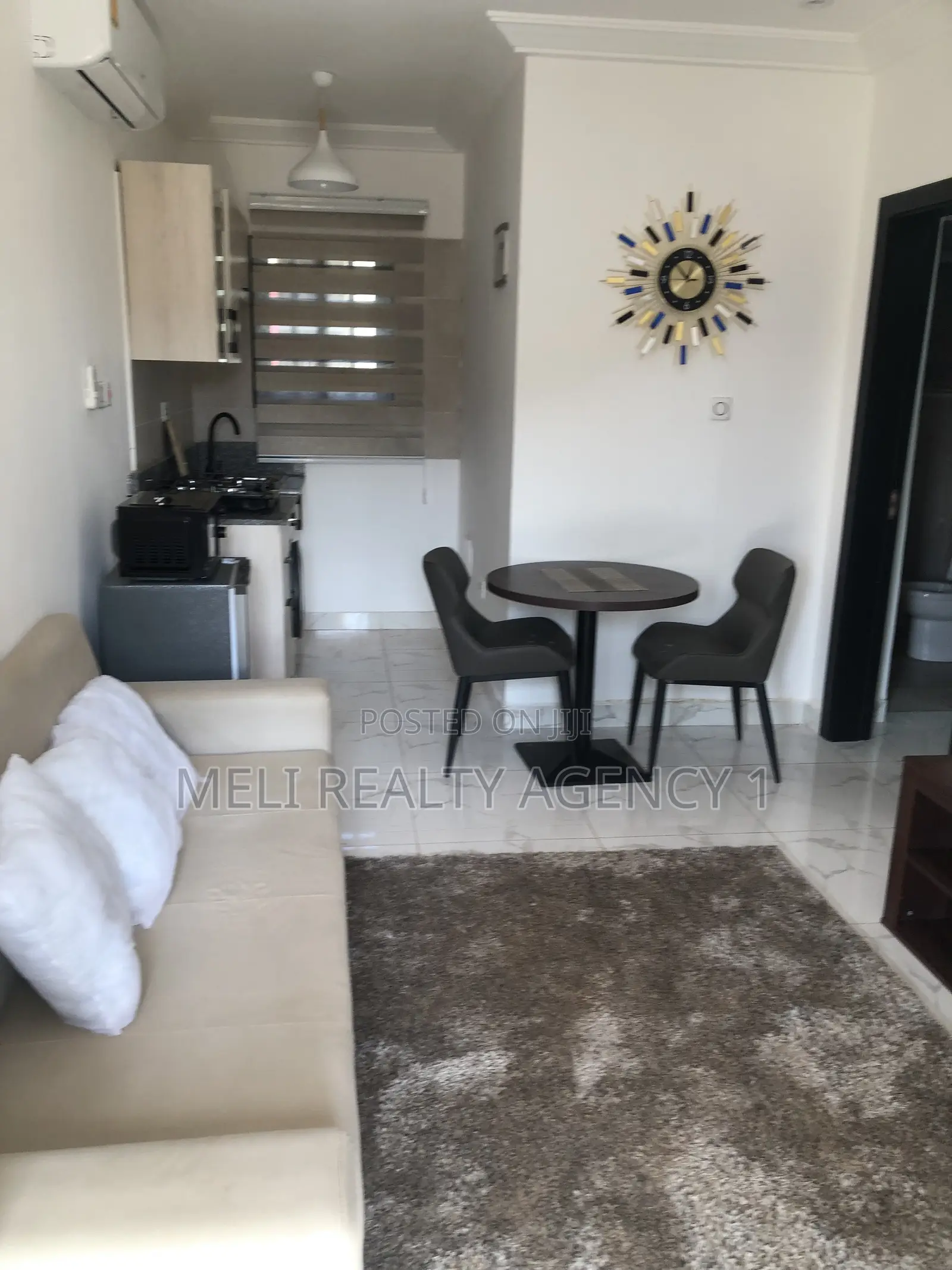 Furnished 1bdrm Apartment in West Hills Mall Area for rent