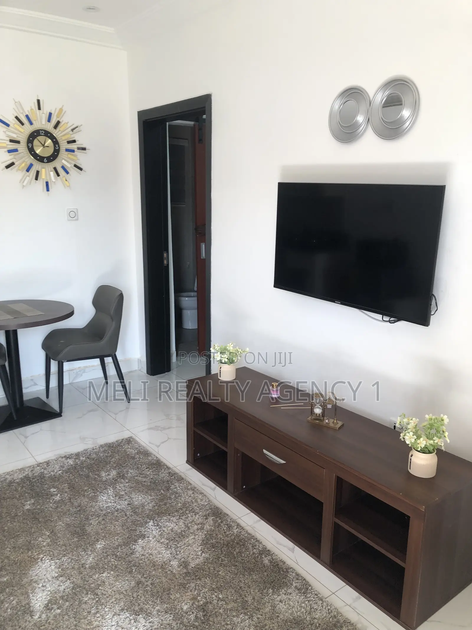 Furnished 1bdrm Apartment in West Hills Mall Area for rent