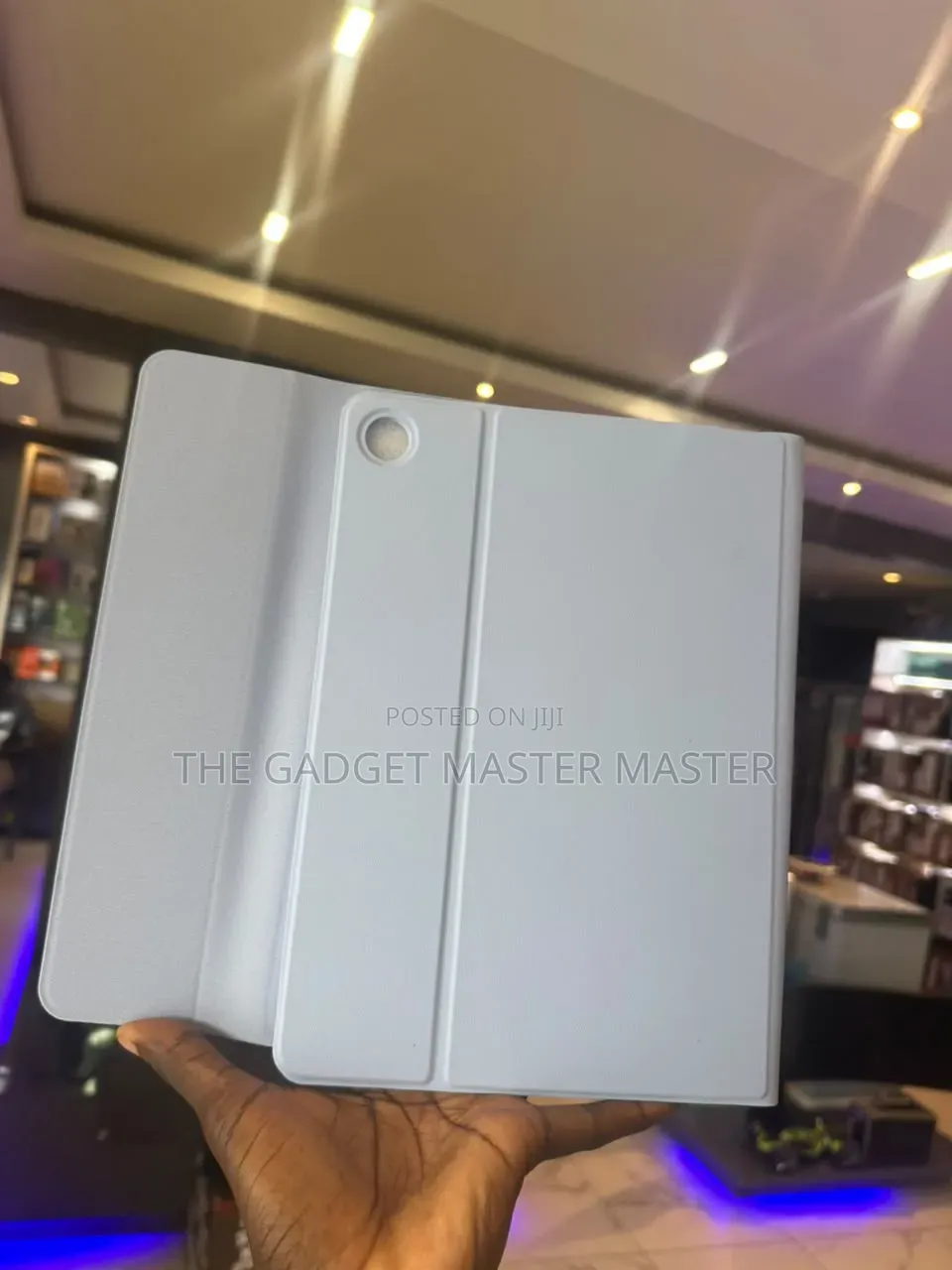 Apple iPad Pro M5 / M4 Folio Cases