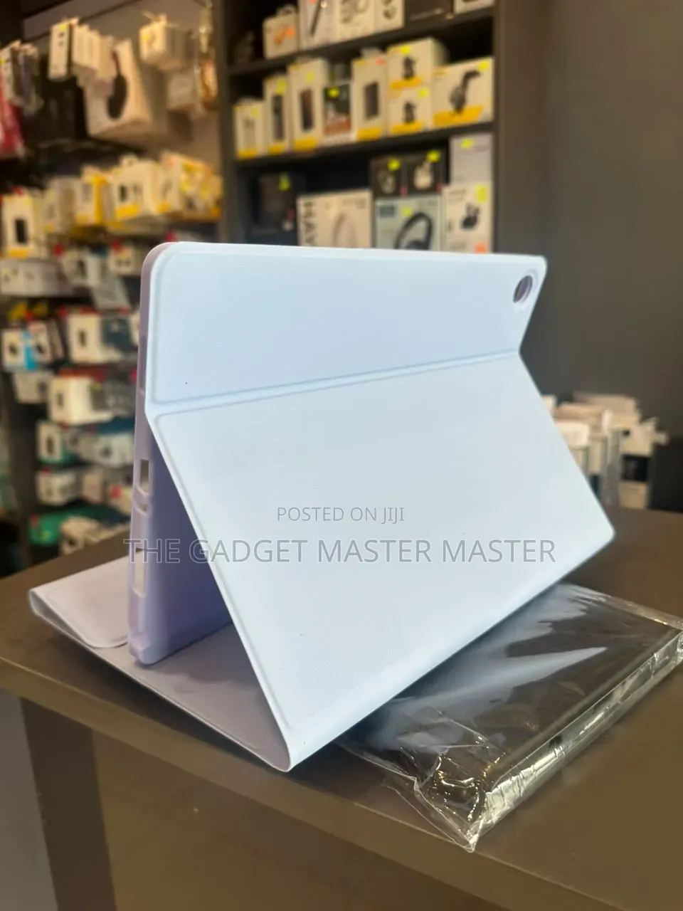 Apple iPad Pro M5 / M4 Folio Cases