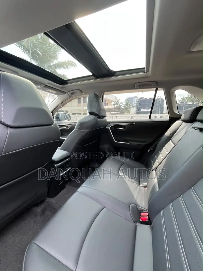 New Toyota RAV4 2023 White