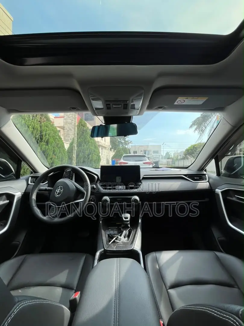 New Toyota RAV4 2023 White