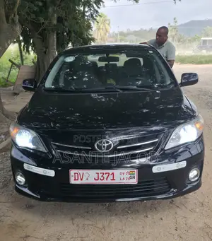 Toyota Corolla L 4dr Sedan (1.8L 4cyl 5M) 2012 Black
