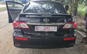 Toyota Corolla L 4dr Sedan (1.8L 4cyl 5M) 2012 Black