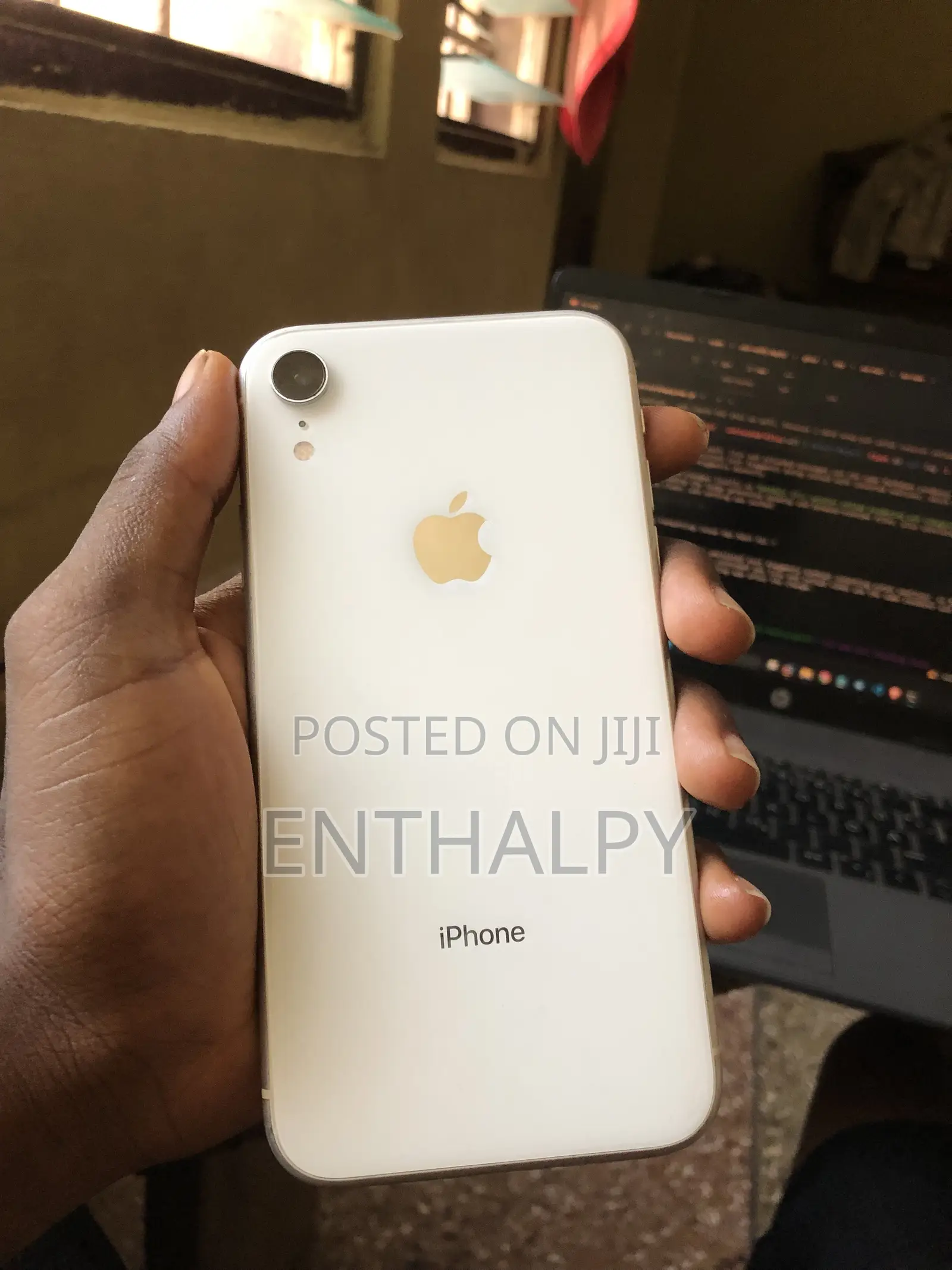 Apple iPhone XR 128 GB White