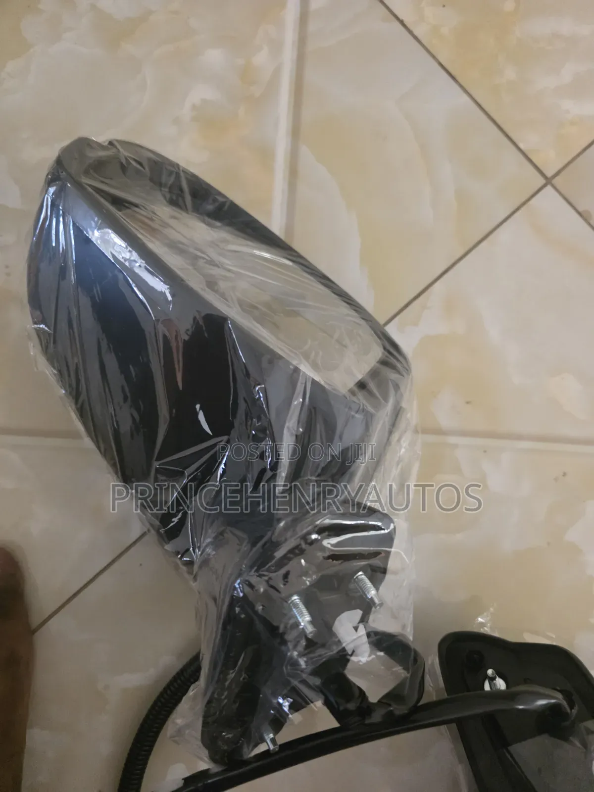 Honda HRV 2023-2026 Mirror With Blind Spot Sensor+turn Signal