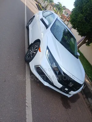 Honda Civic Touring Coupe 2020 White