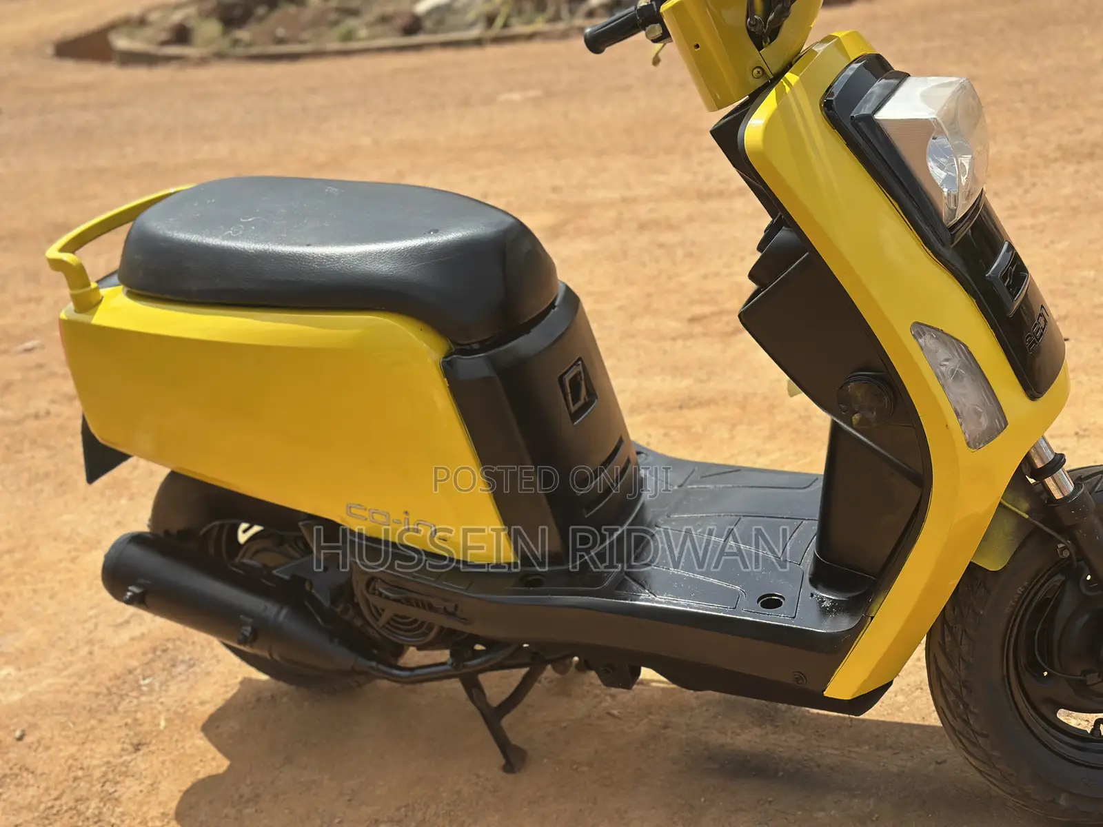 Motorcycle 2011 Yellow