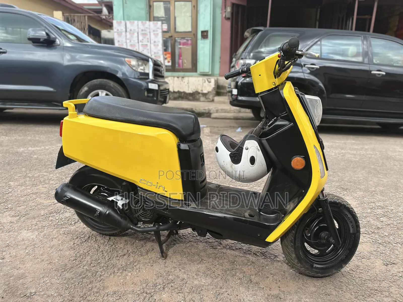Motorcycle 2011 Yellow