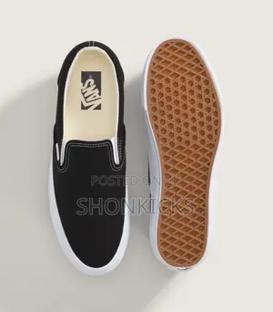 Vans Slip on- Black/White