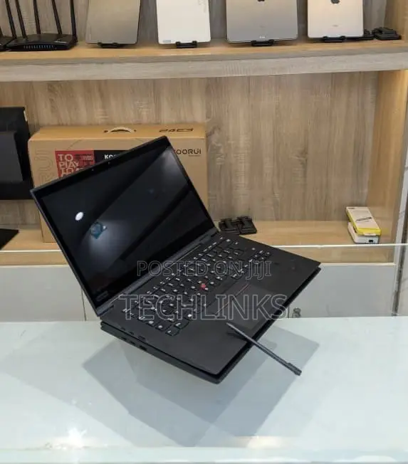 Laptop Lenovo ThinkPad X1 Yoga 8GB Intel Core i5 SSD 512GB
