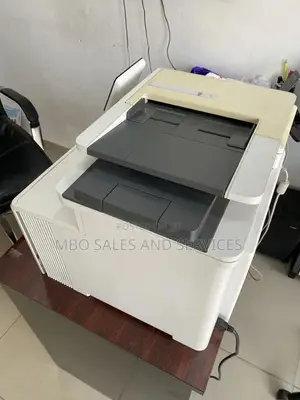 HP Color Laserjet Pro MFP M477fdw