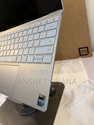 New Laptop Dell XPS 13 32GB Intel Core i7 SSD 512GB