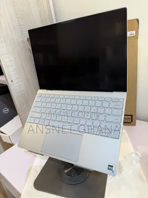 New Laptop Dell XPS 13 32GB Intel Core i7 SSD 512GB