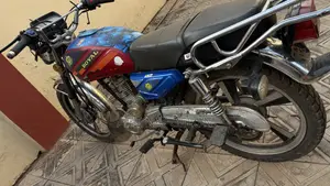 Royal RY125 2025 Red