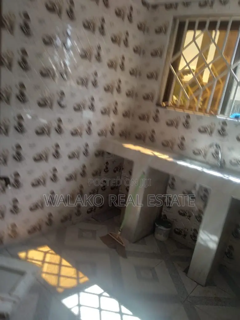 2bdrm Apartment in Ofankor for rent