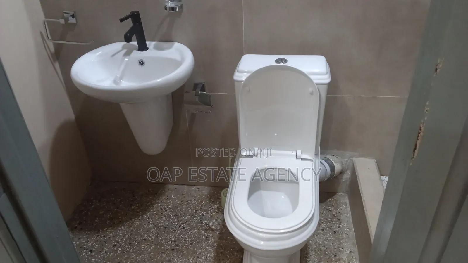 1bdrm Apartment in Lartebiokorshie for rent