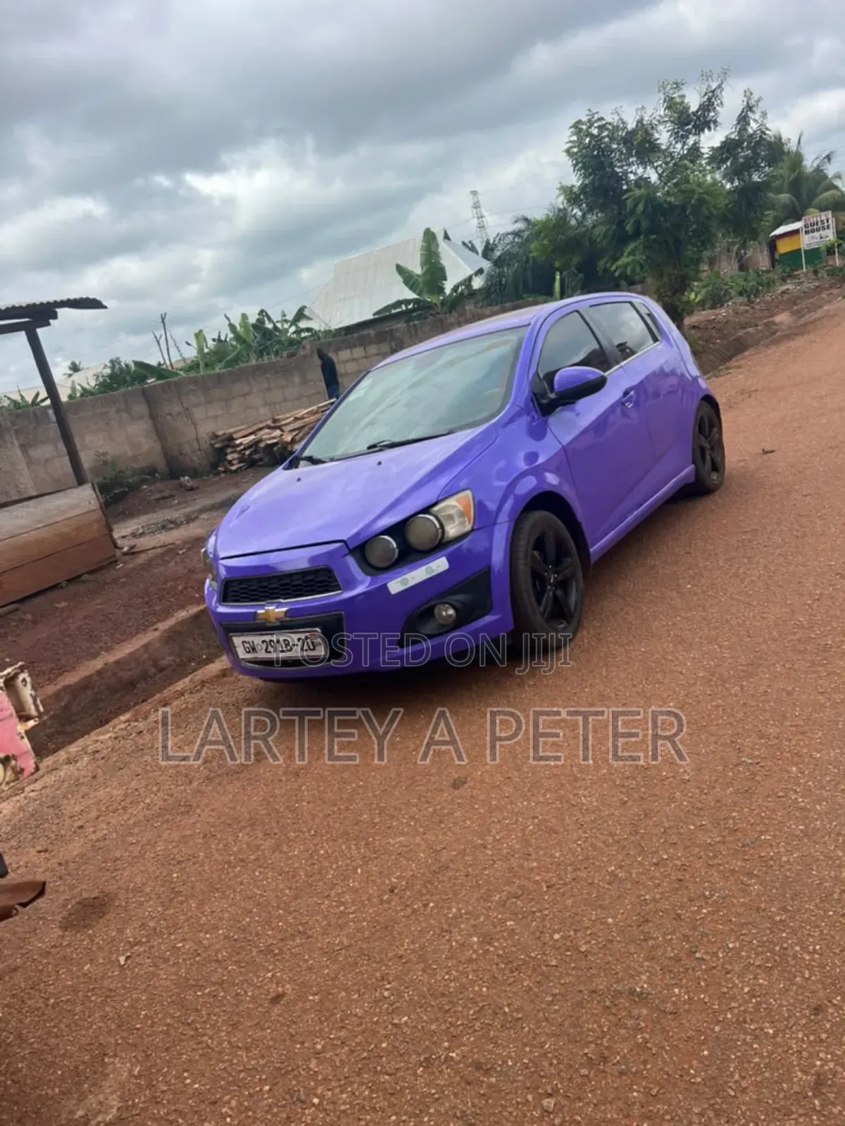 Chevrolet Sonic RS 2013 Purple