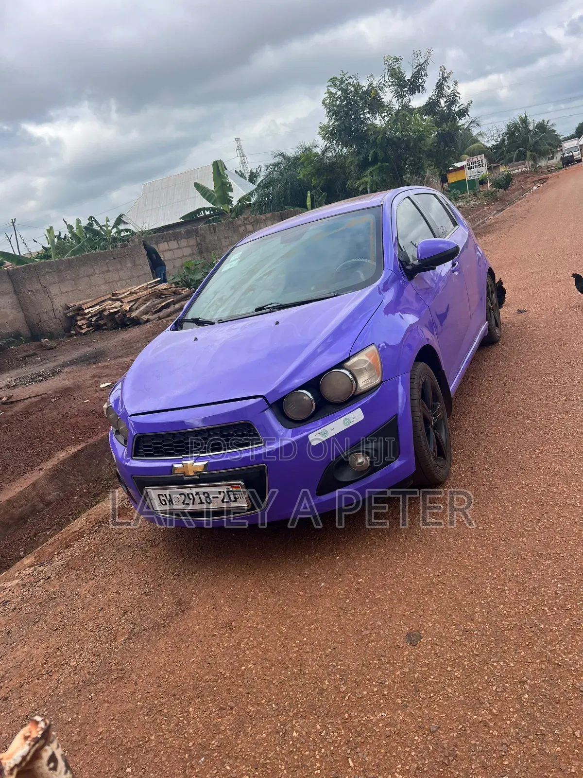 Chevrolet Sonic RS 2013 Purple