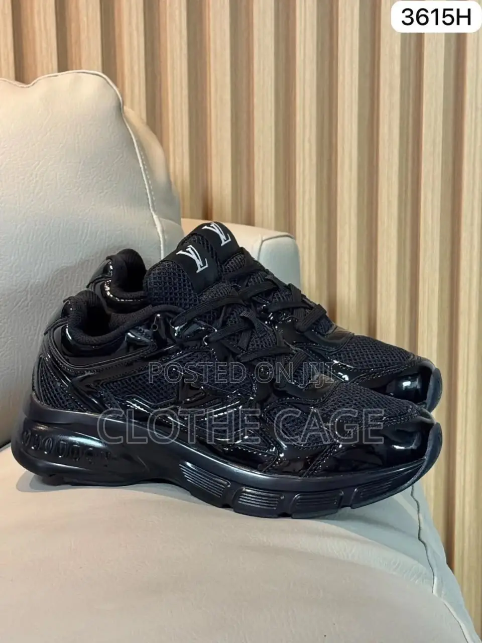 Louis Vuitton Sneakers