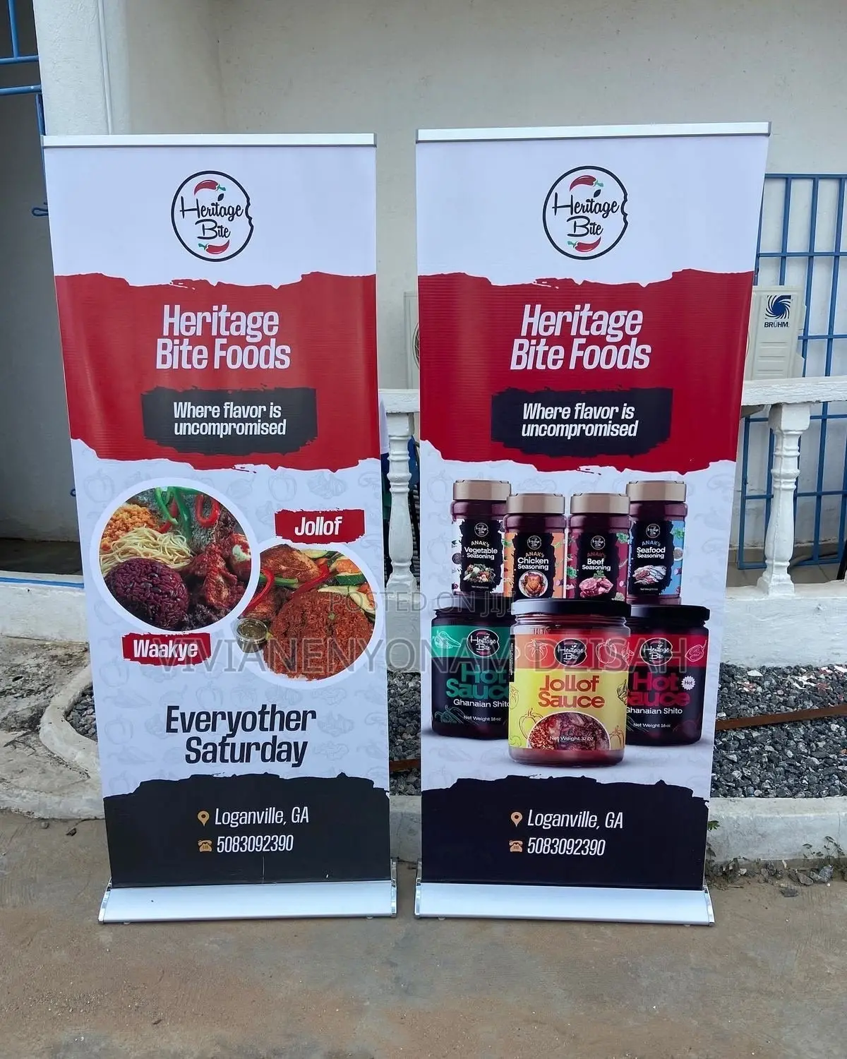 Pull Up Stand With Branding