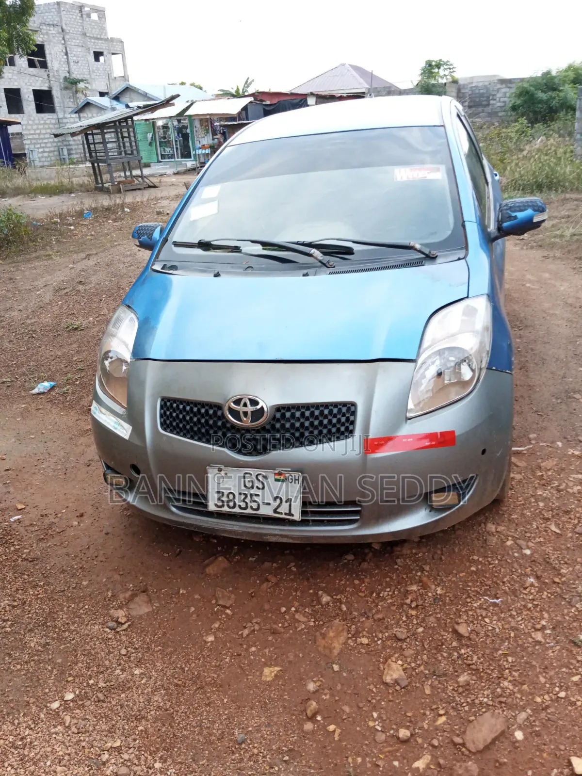 Toyota Vitz 1.3 AWD 3dr 2010 Blue
