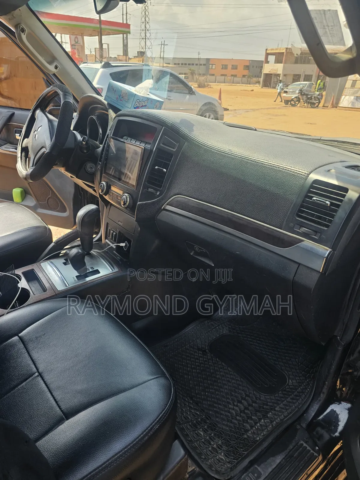 Mitsubishi Pajero 3.0 2010 Black