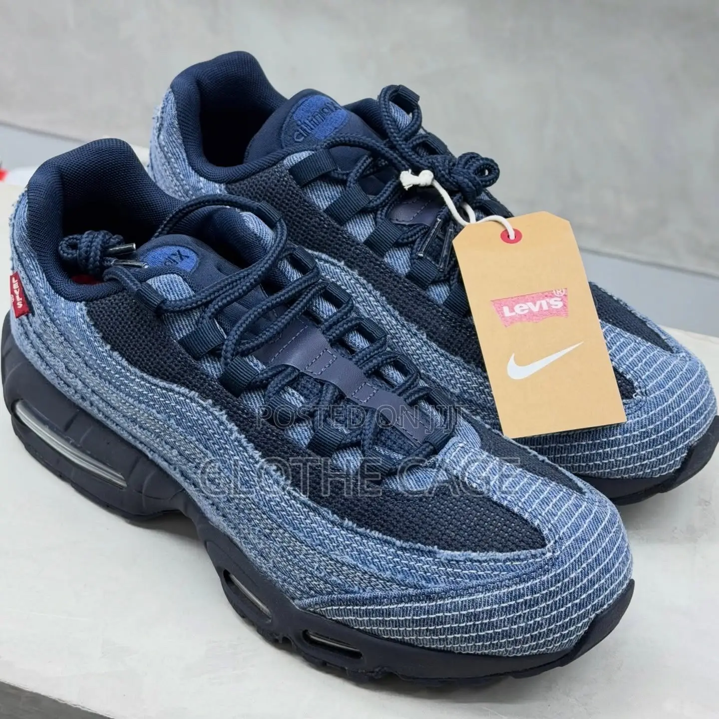 Levi's X Nike Air Max 95 OG "Obsidian"